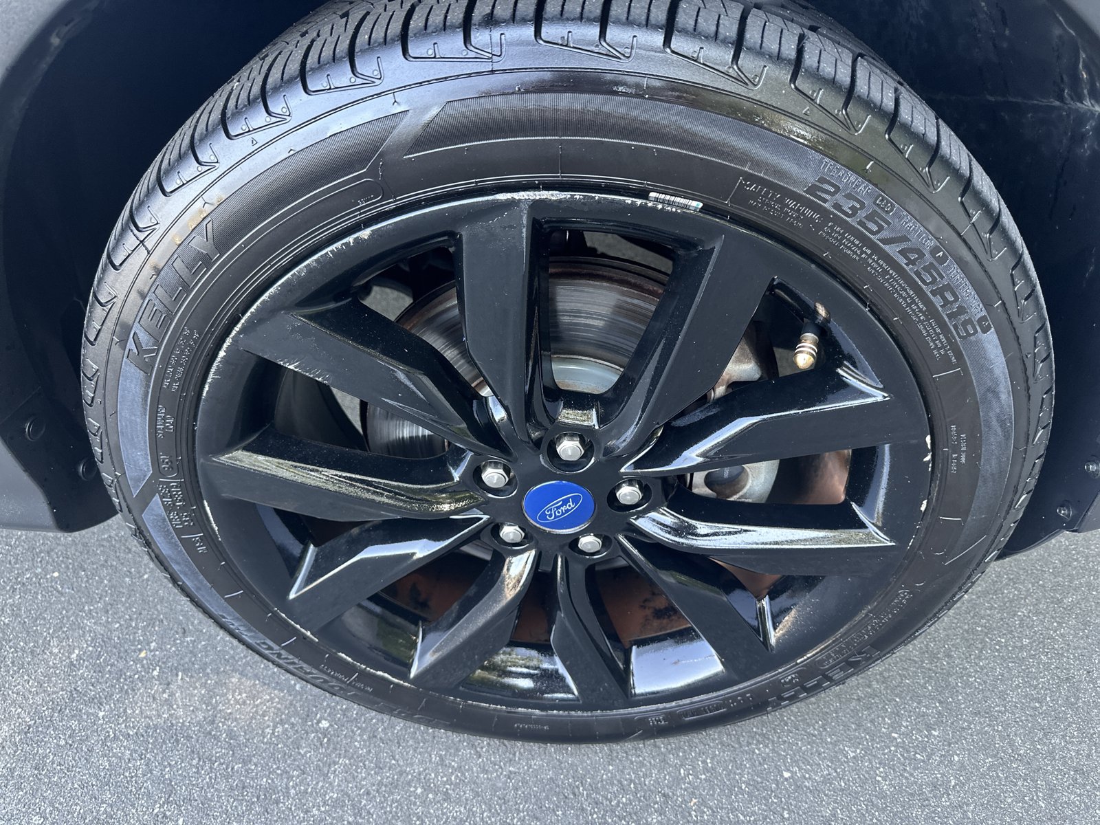 Used 2018 Ford Escape SE w/ SE Sport Appearance Package AWD/4WD image 31