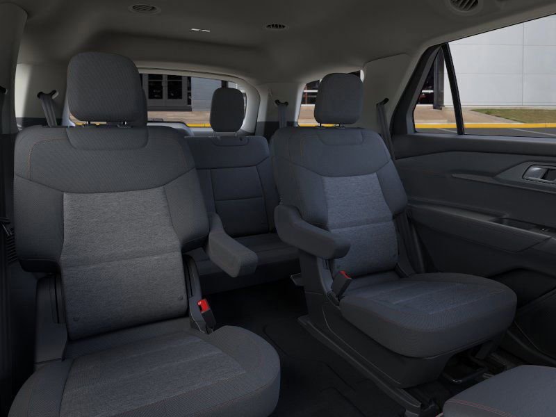 New 2025 Ford Explorer Active image 11