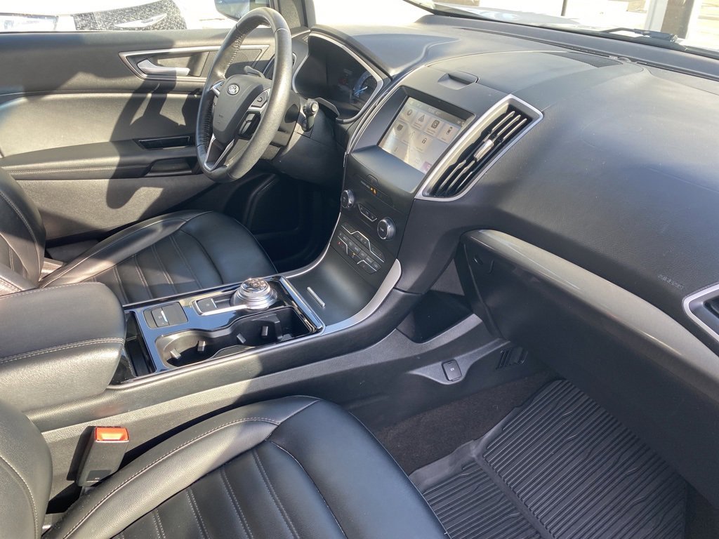 Used 2019 Ford Edge SEL w/ Equipment Group 201A image 26