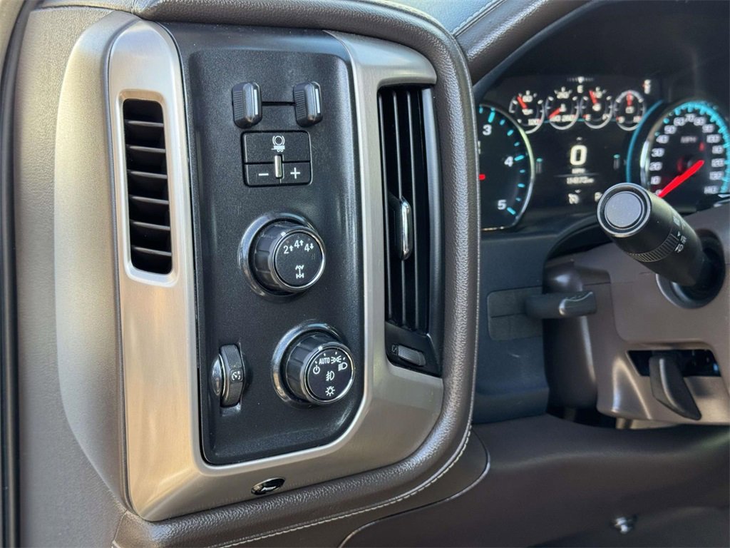 Used 2019 GMC Sierra 3500 Denali w/ Duramax Plus Package image 9