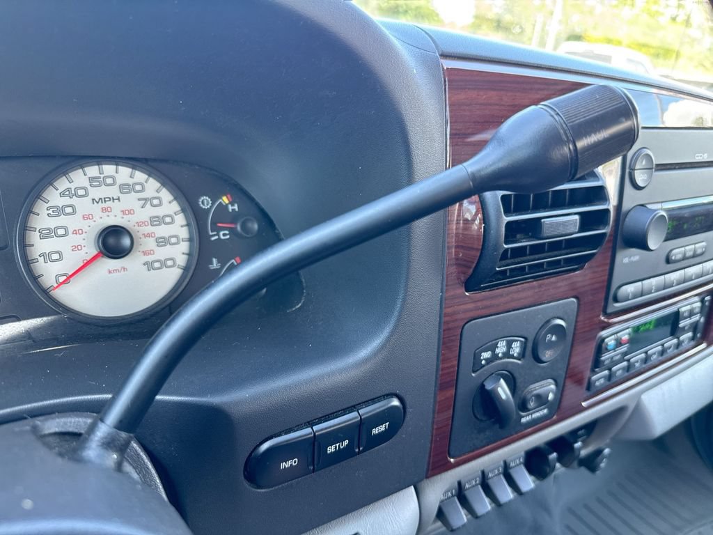 Used 2007 Ford F350 Lariat AWD/4WD image 17
