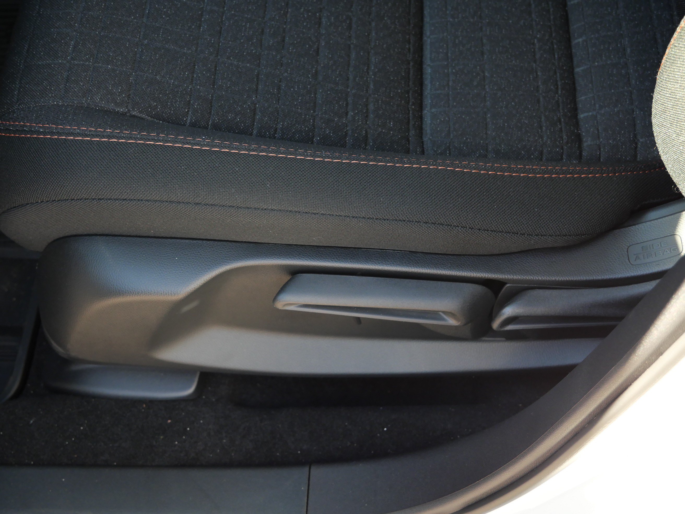 Used 2027 Honda HR-V Sport image 22