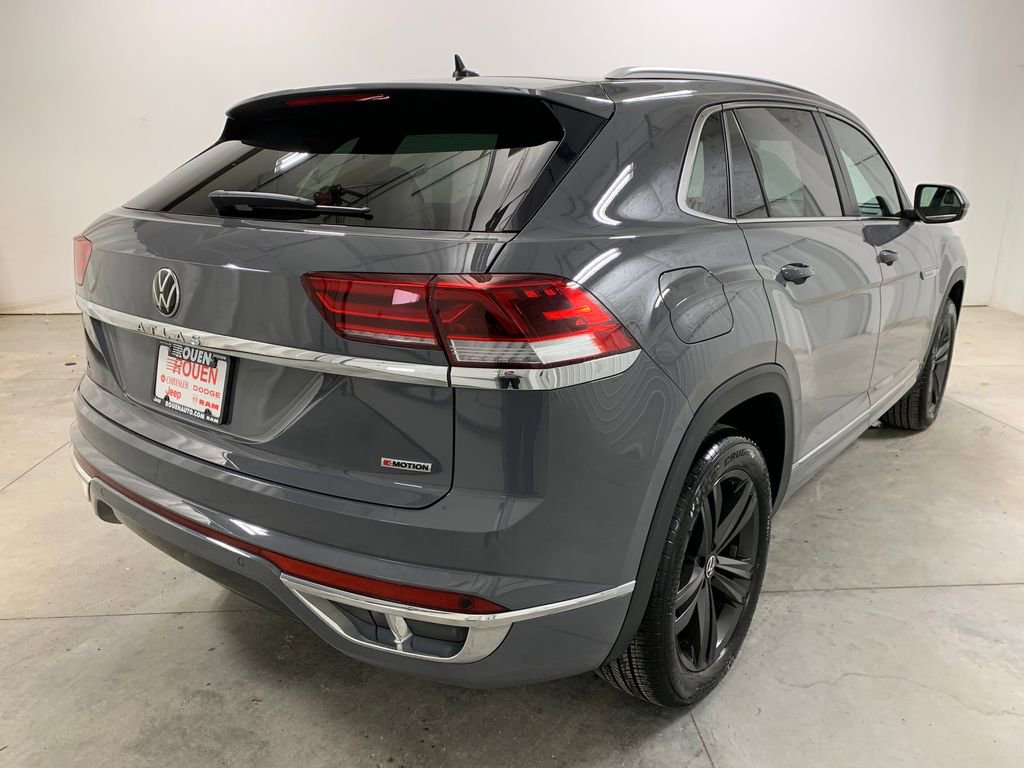 Used 2022 Volkswagen Atlas Cross Sport SEL R-Line image 25