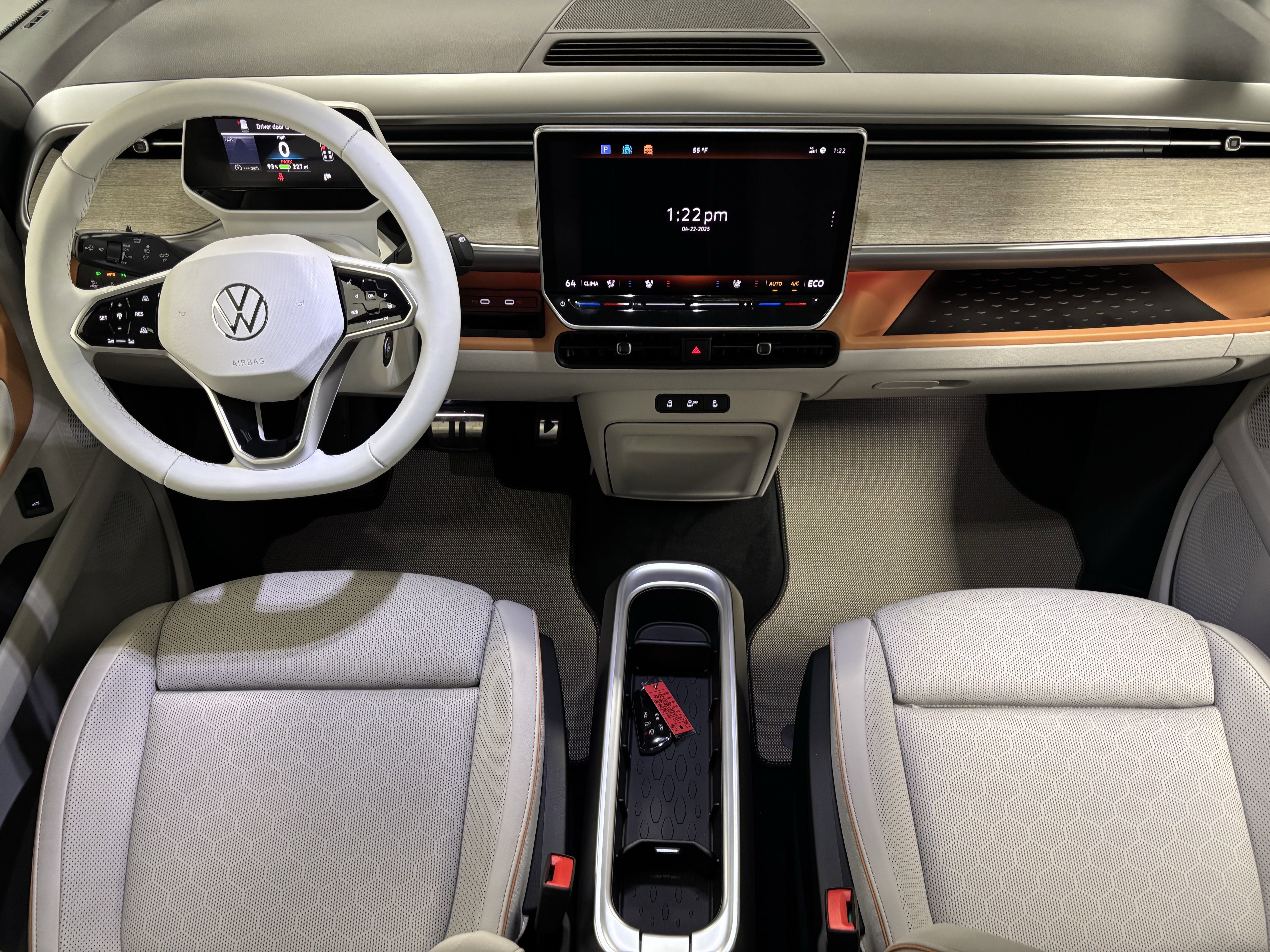 New 2025 Volkswagen ID. Buzz 1st Edition AWD/4WD image 17