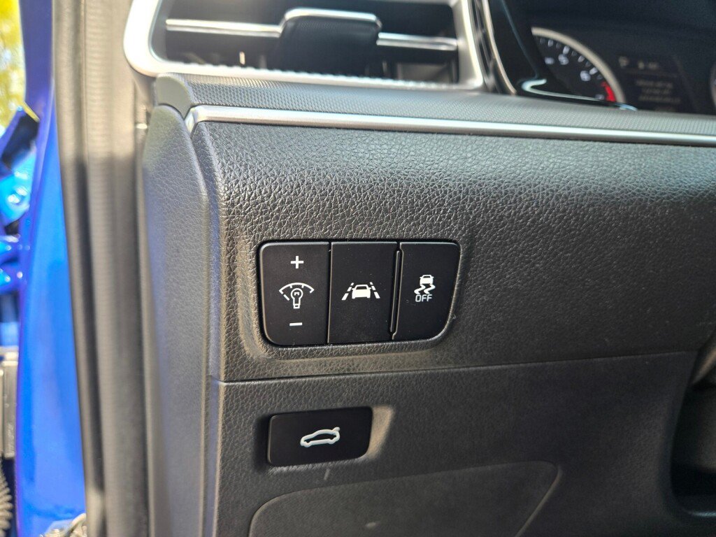 Used 2021 Kia K5 GT-Line AWD/4WD image 16