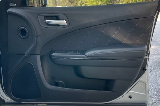 Used 2023 Dodge Charger R/T w/ Blacktop Package image 19
