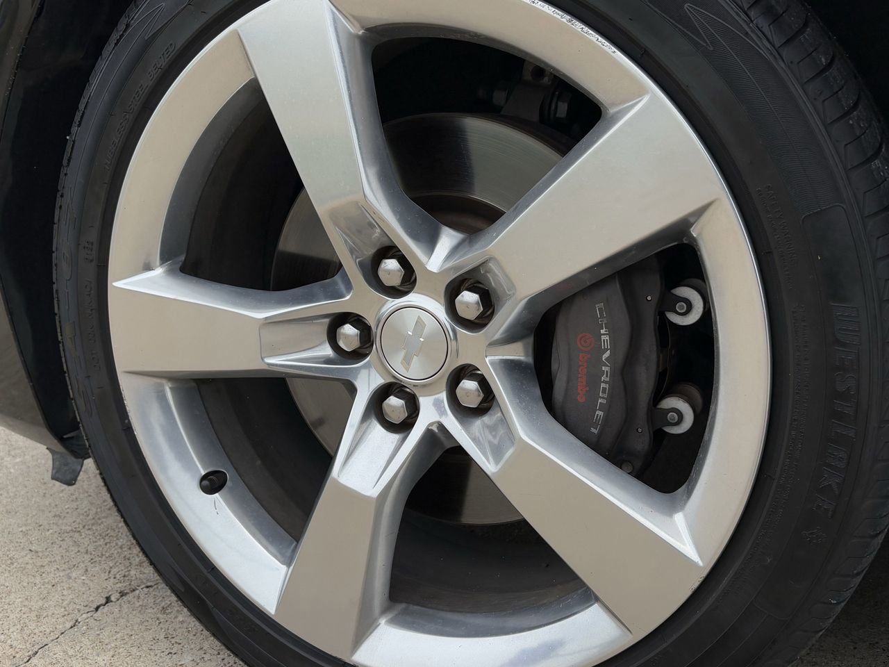 Used 2013 Chevrolet Camaro SS RWD image 11