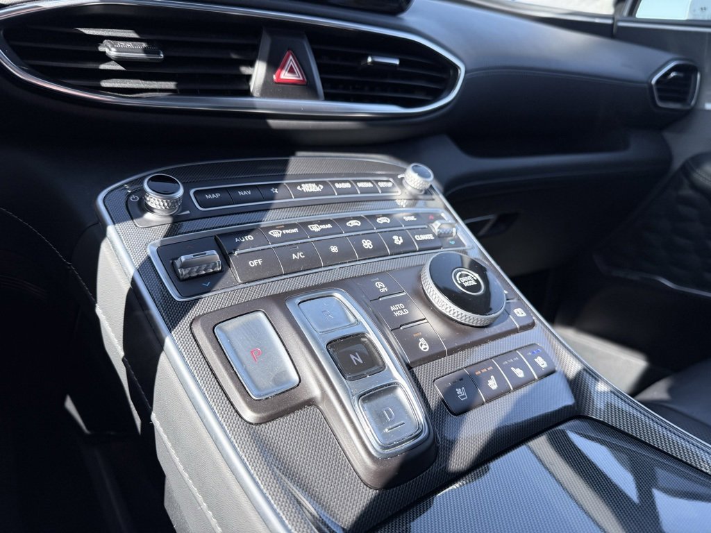 Used 2021 Hyundai Santa Fe Limited image 18
