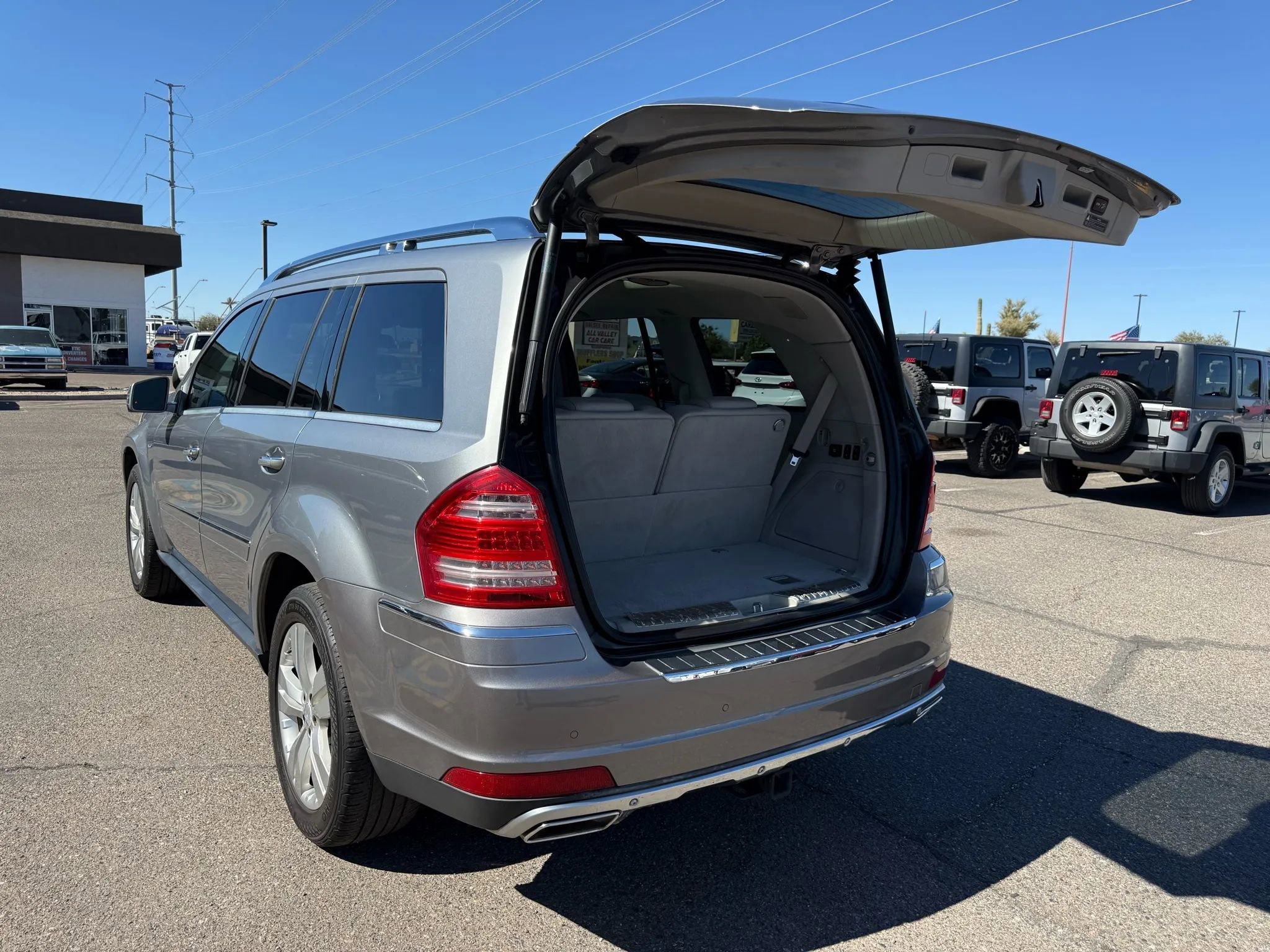 Used 2012 Mercedes-Benz GL 320 BlueTEC 4MATIC image 42