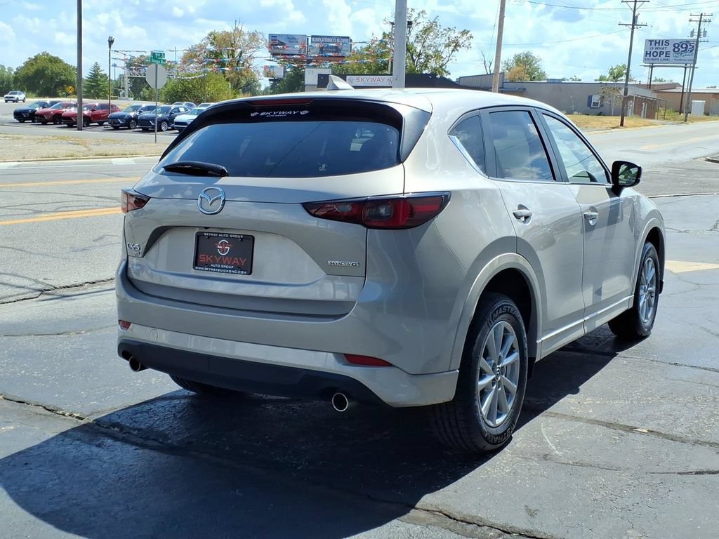 Used 2025 MAZDA CX-5 AWD 2.5 S w/ Preferred Package image 4