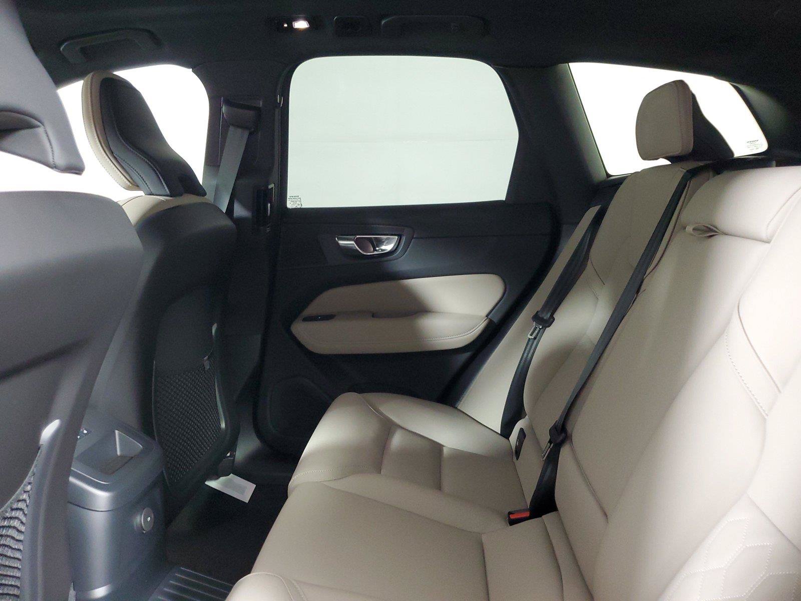 New 2026 Volvo XC60 T8 Plus w/ Protection Package Premier AWD/4WD image 12