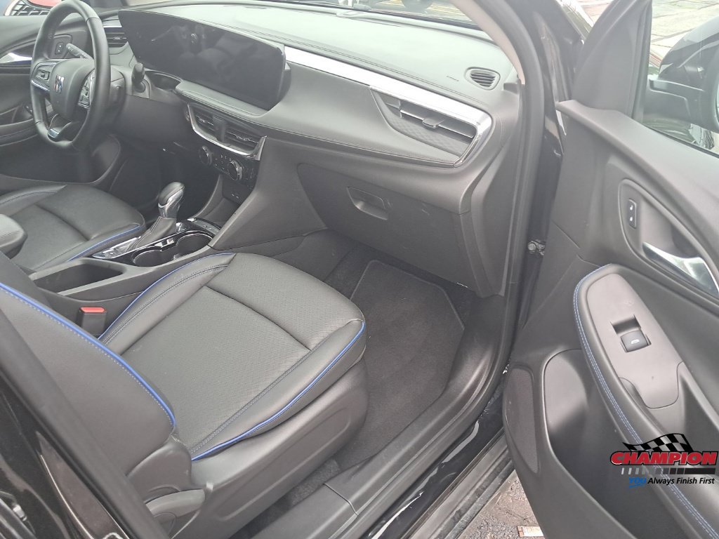 Used 2026 Buick Encore GX Sport Touring w/ Comfort Package FWD image 17