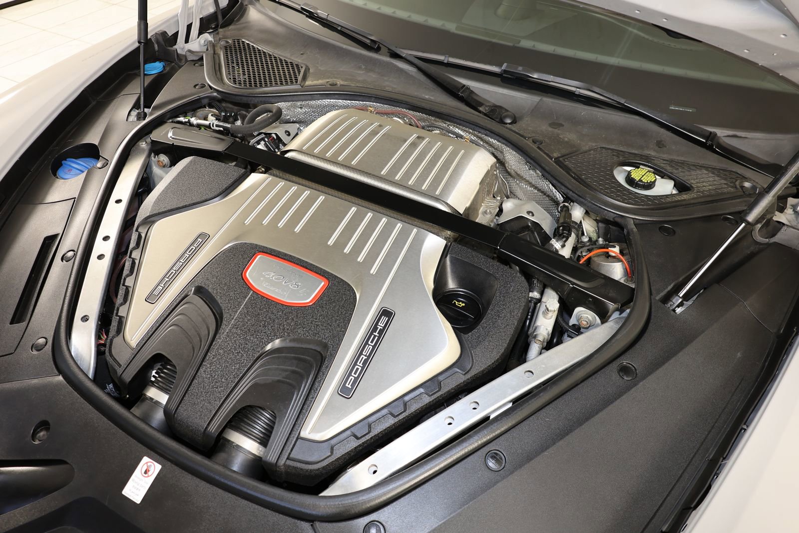 Used 2018 Porsche Panamera Turbo AWD/4WD image 34