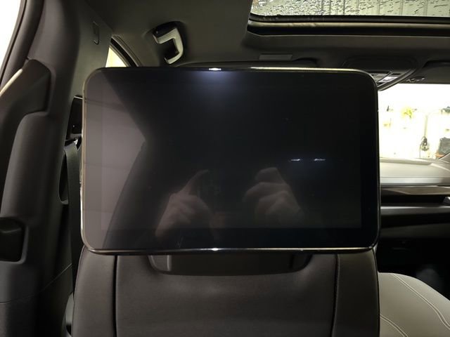 New 2026 GMC Yukon XL Elevation w/ Elevation Premium Package image 22