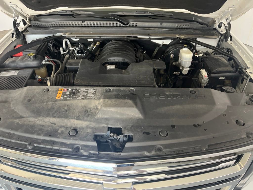 Used 2019 Chevrolet Suburban Premier AWD/4WD image 8