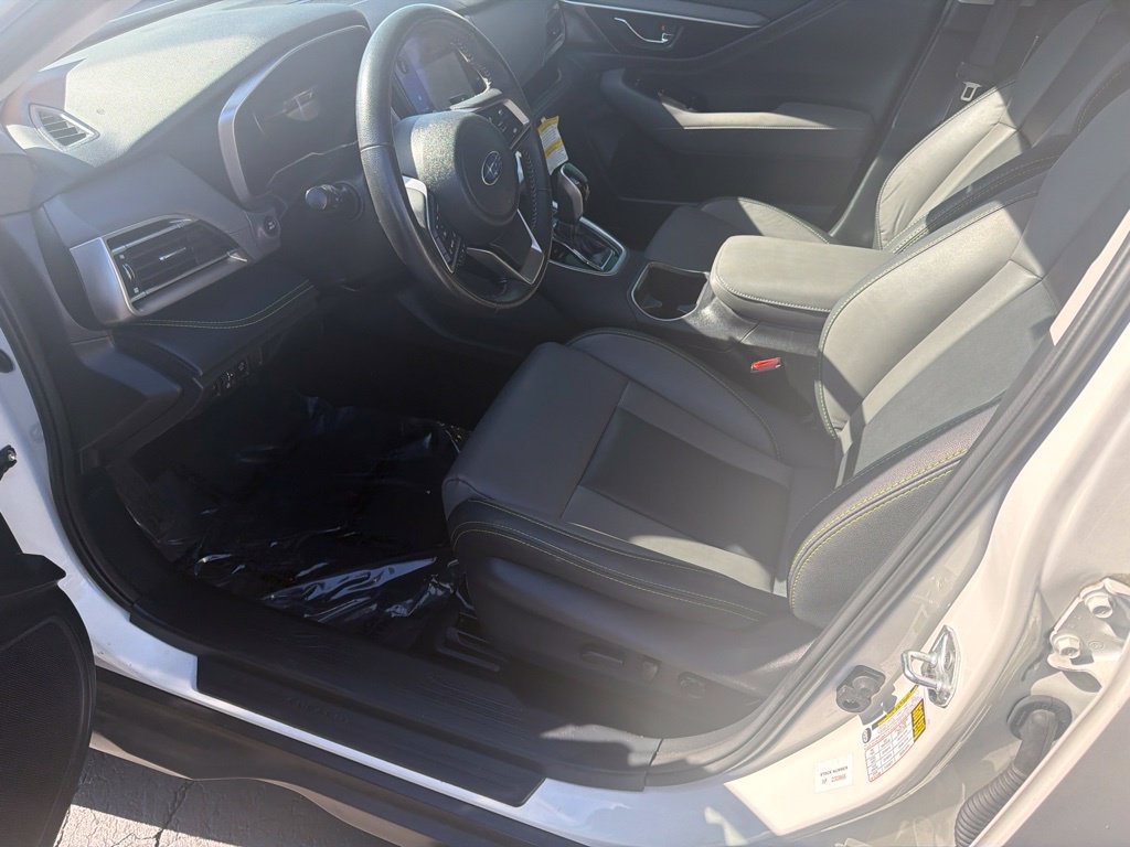 Used 2023 Subaru Outback Onyx Edition AWD/4WD image 10