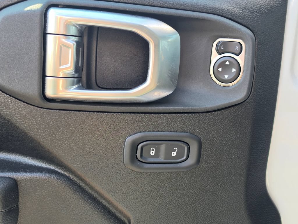 Used 2026 Jeep Gladiator Sport AWD/4WD image 14