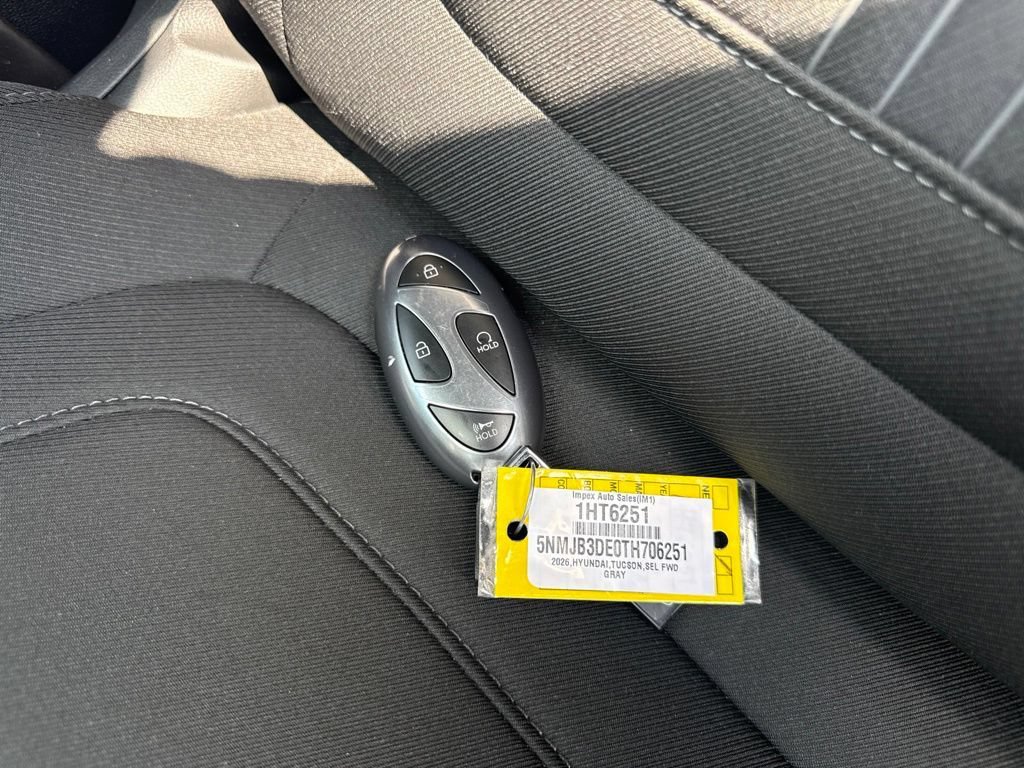Used 2026 Hyundai Tucson SEL FWD image 6