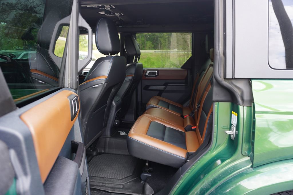 Used 2024 Ford Bronco Outer Banks image 13