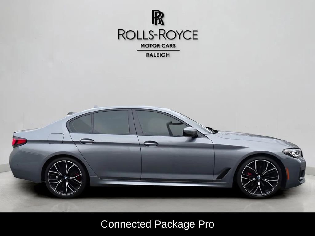 Used 2023 BMW 530i w/ M Sport Package video 4