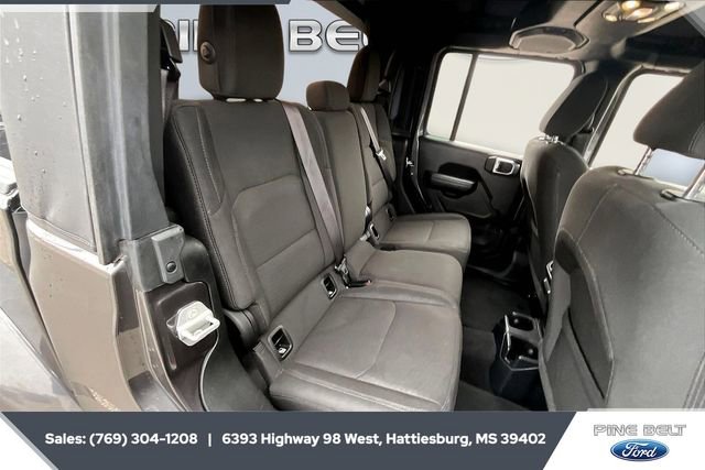 Used 2021 Jeep Gladiator Sport image 21