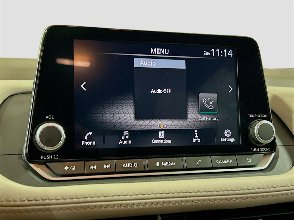 Used 2023 Nissan Rogue SV image 12