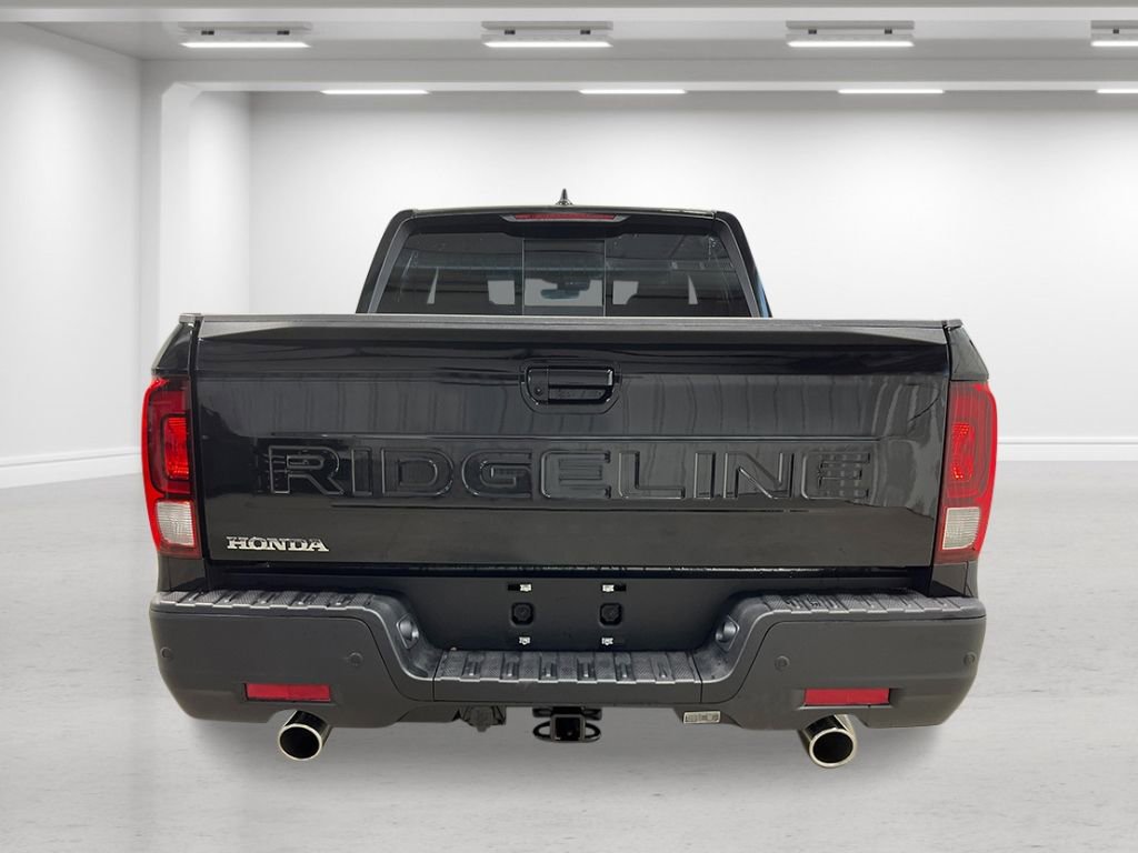 New 2026 Honda Ridgeline Black Edition image 4