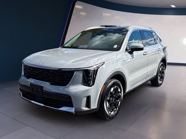Certified 2026 Kia Sorento S w/ S Panoramic Sunroof Package AWD/4WD image 1