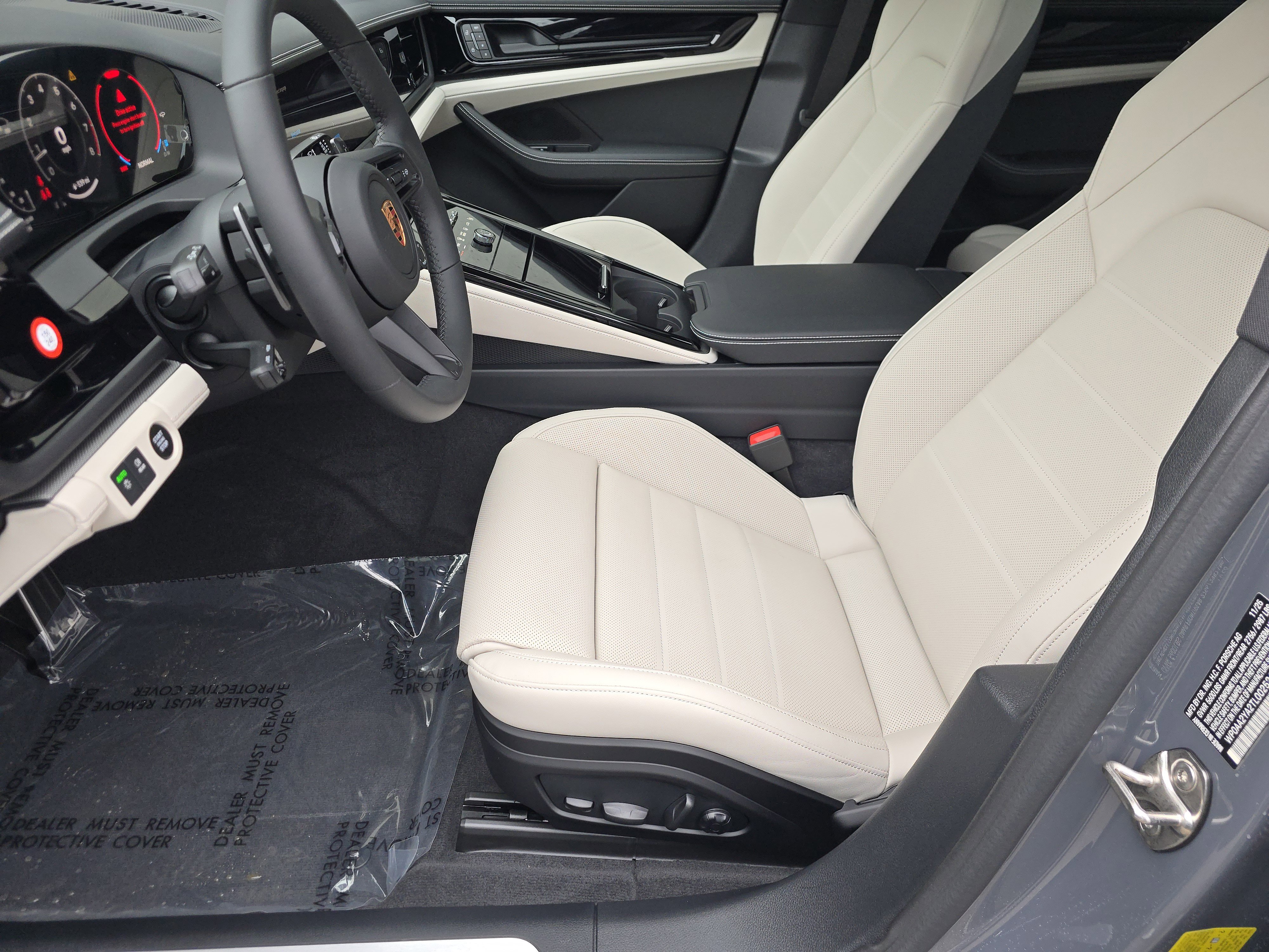 New 2026 Porsche Panamera 4 image 5