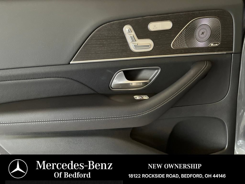 Used 2026 Mercedes-Benz GLS 580 4MATIC image 14