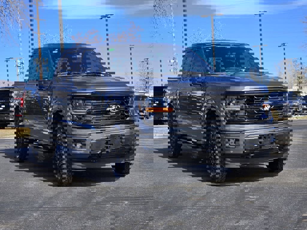 Used 2025 Ford F150 XLT w/ Equipment Group 302A MID image 5