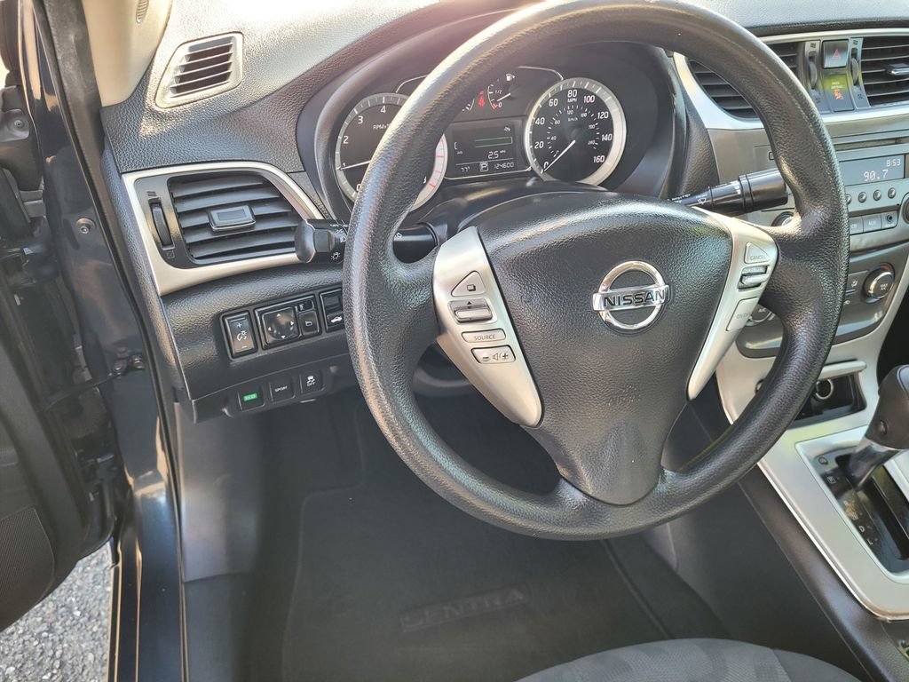 Used 2013 Nissan Sentra SV FWD image 26