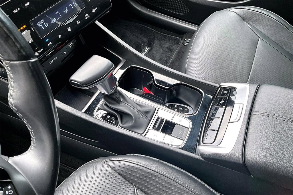 Used 2023 Hyundai Santa Cruz Limited image 19
