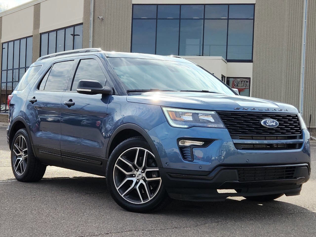 Used 2018 Ford Explorer Sport w/ Equipment Group 401A image 34