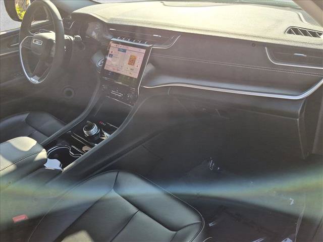 Used 2023 Jeep Grand Cherokee L Limited RWD image 23