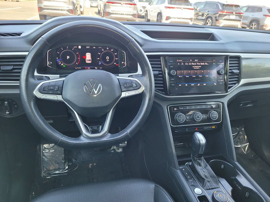 Used 2022 Volkswagen Atlas SEL R-Line AWD/4WD image 20