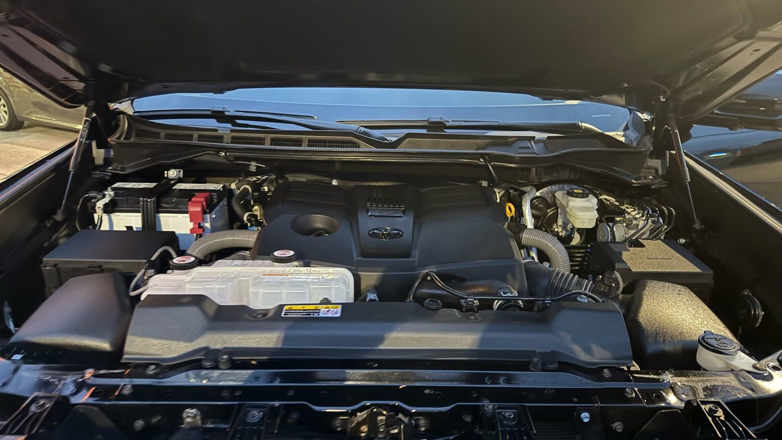 Used 2024 Toyota Tundra Limited image 13