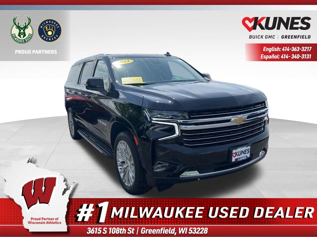 Used 2023 Chevrolet Suburban LT w/ Luxury Package AWD/4WD image 1