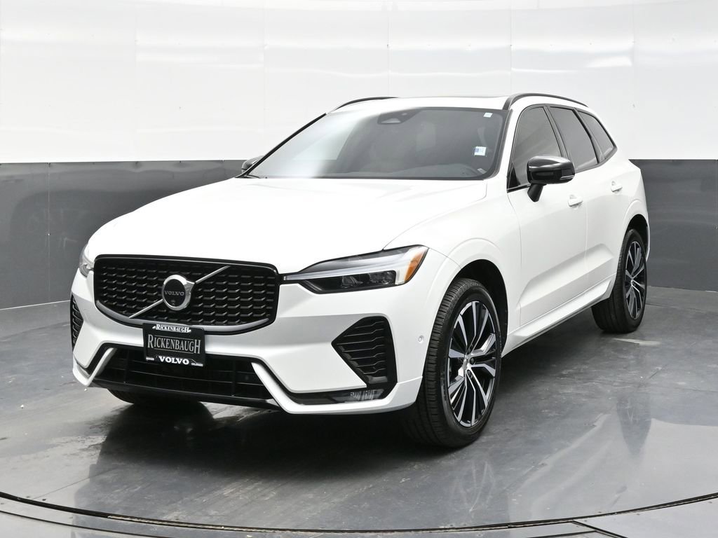 Used 2024 Volvo XC60 B5 Plus w/ Protection Package Premier image 2