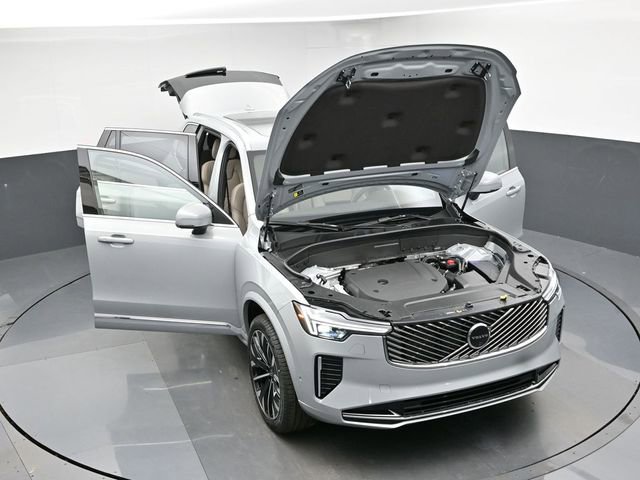 New 2026 Volvo XC90 B6 Plus w/ Protection Package Premier image 56