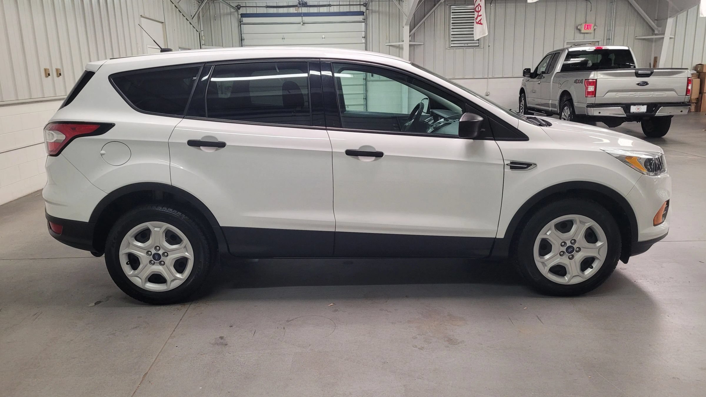 Used 2017 Ford Escape S FWD image 9