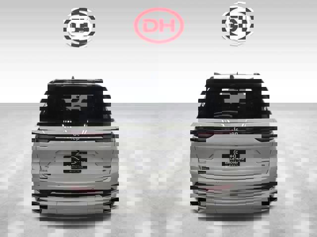 New 2025 Jeep Grand Cherokee Summit image 20