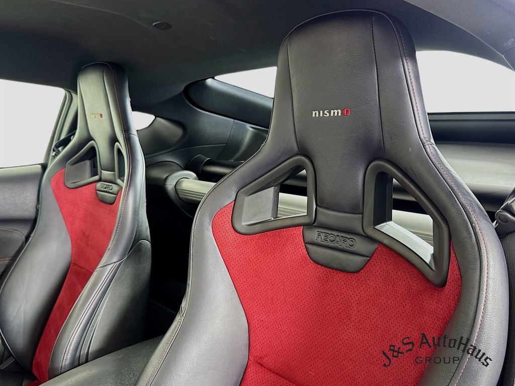 Used 2019 Nissan 370Z NISMO RWD image 42