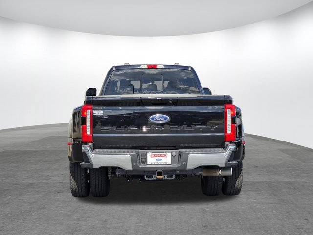 Used 2023 Ford F350 Lariat w/ FX4 Off-Road Package AWD/4WD image 5