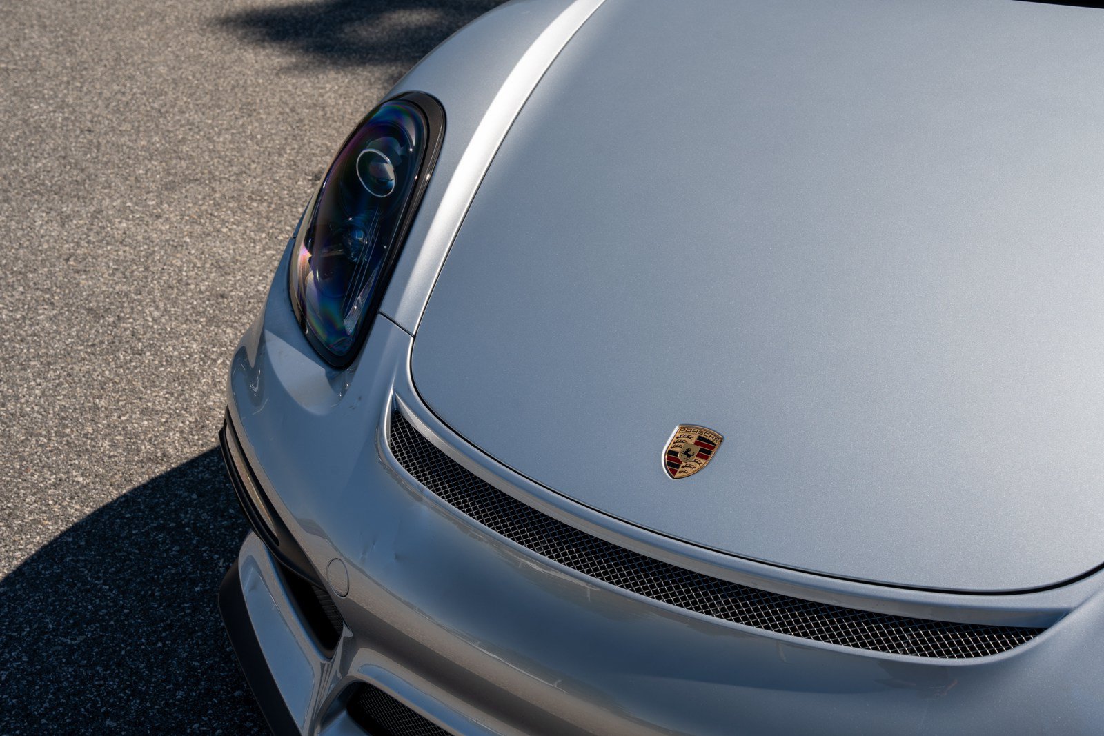 Certified 2016 Porsche Cayman GT4 RWD image 19