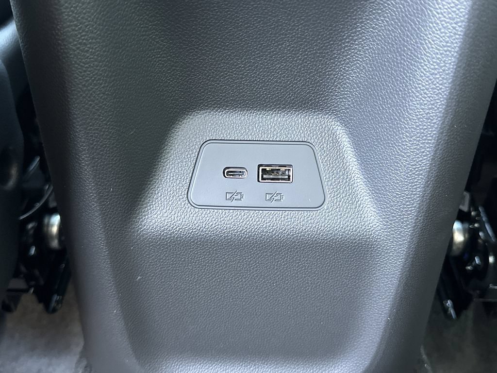 New 2026 Buick Envision Preferred AWD/4WD image 25