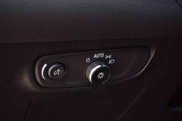 Used 2024 Buick Encore GX Sport Touring w/ Comfort Package image 10