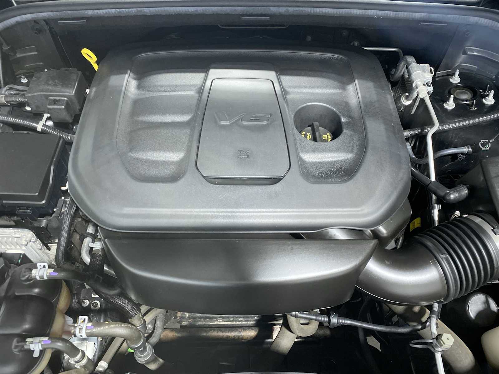 Used 2019 Jeep Grand Cherokee Limited AWD/4WD image 9