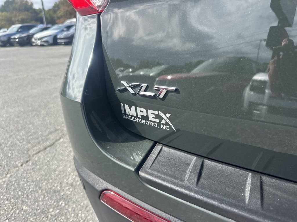 Used 2024 Ford Explorer XLT w/ Equipment Group 202A image 30