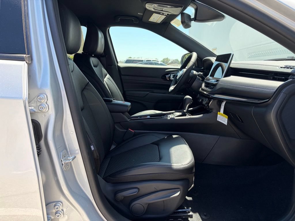 New 2026 Jeep Compass Latitude AWD/4WD image 29